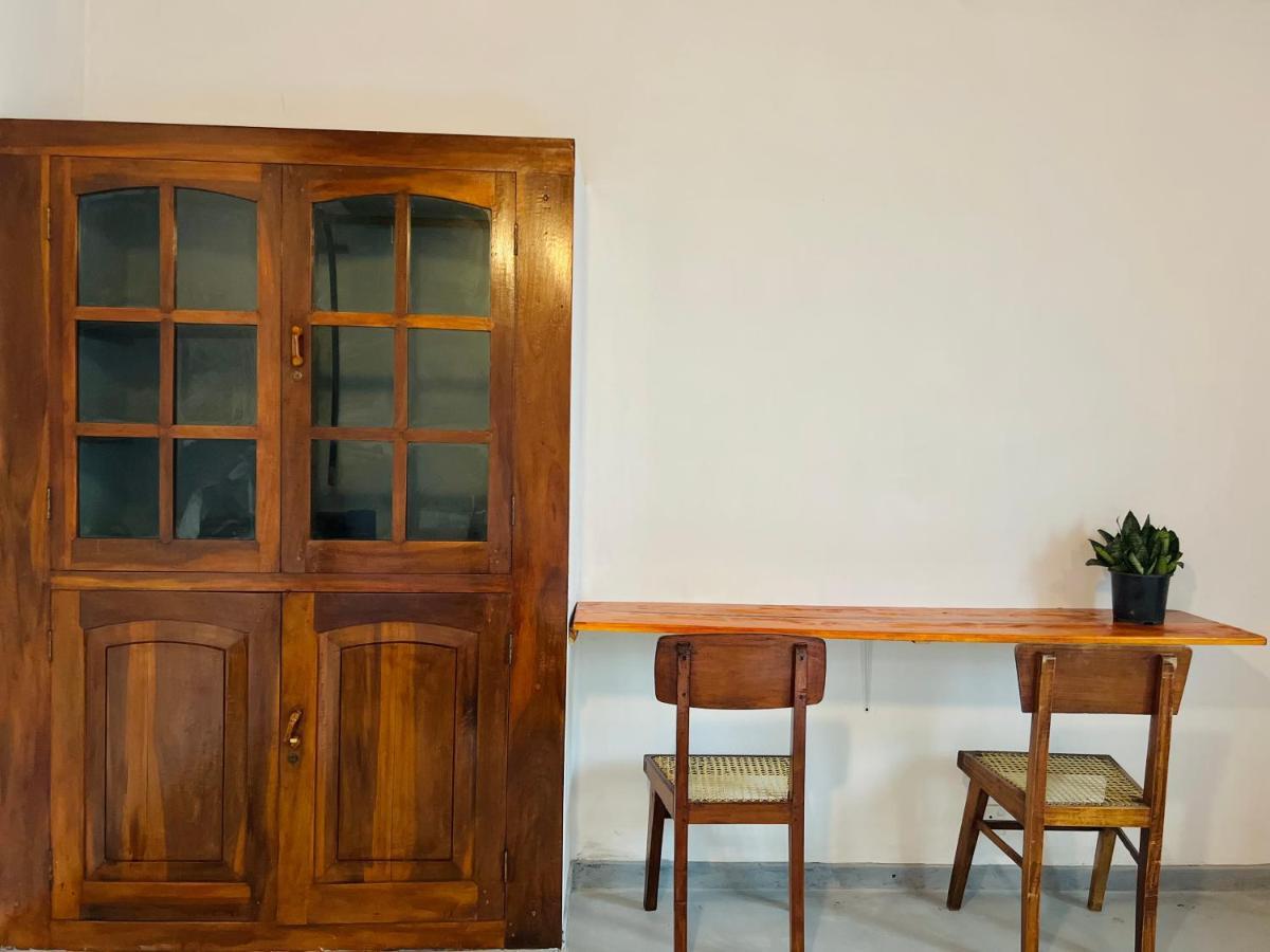 Sea Frame By Walkseylon Bed and Breakfast Hikkaduwa Esterno foto